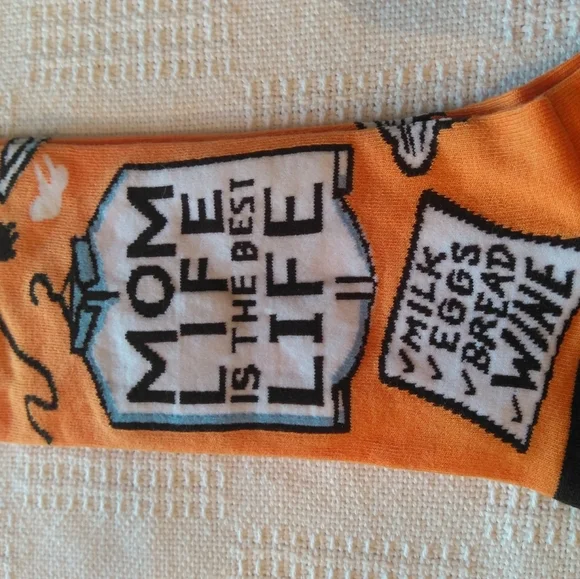 Primatives by Kathy LoL "Mom life is the best" socks - Picture 5 of 10